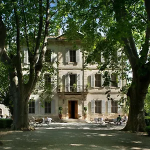 https://hotel-chateau-des-alpilles.fr-provencehotel.com